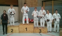 siegerehrung Jonathan.jpg